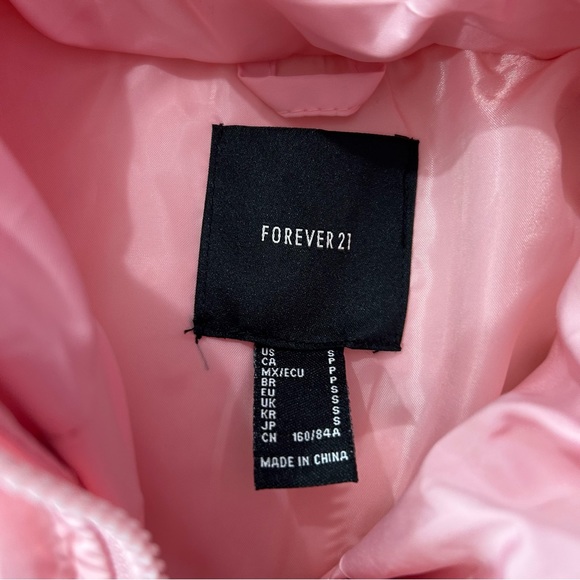 Forever 21 pink puffer coat new with tags - Picture 4 of 5